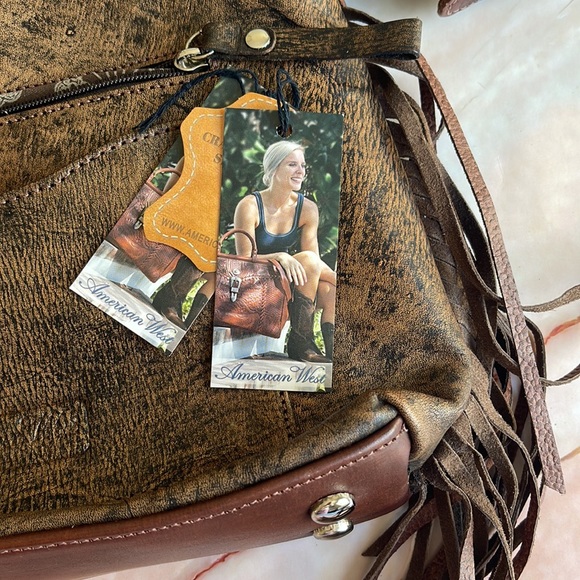 AMERICAN WEST | Cross My Heart leather tote bag - Picture 8 of 14